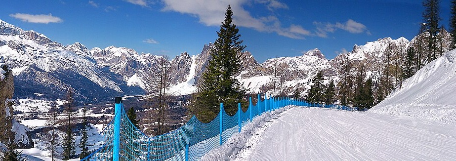 Station image 1